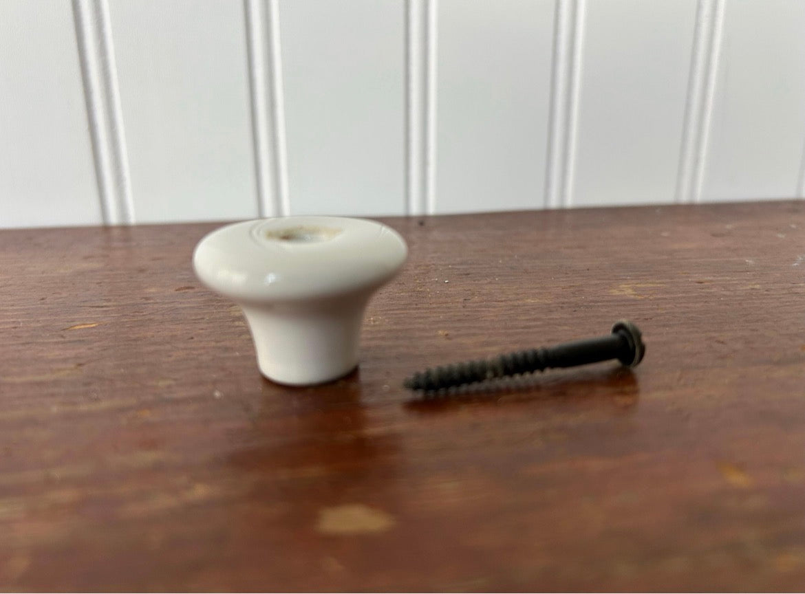 Vintage White Porcelain Drawer Knobs – Made in Japan (Set of 4)