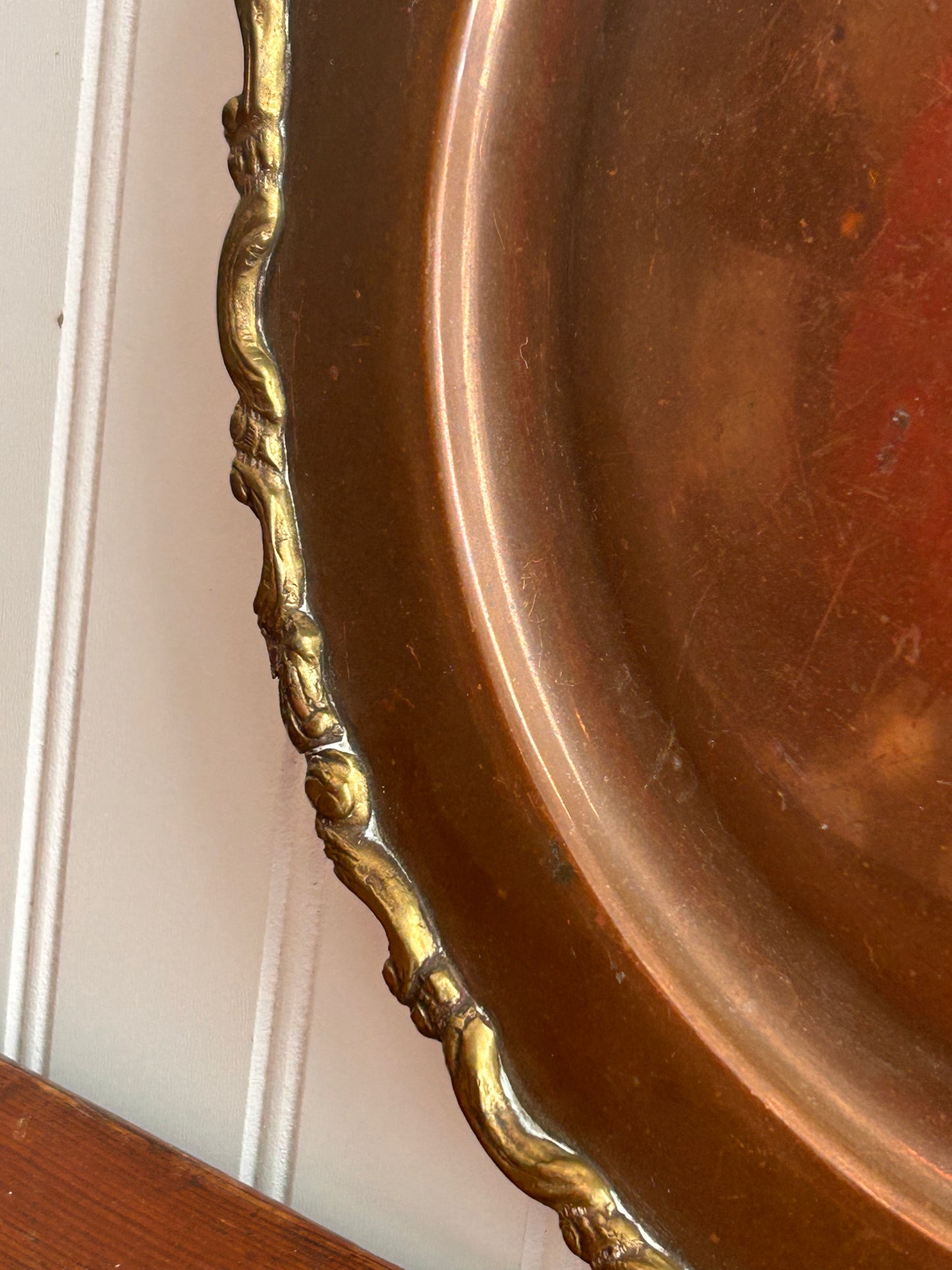Vintage Copper Accent Plate with Ornate Brass Rim – 11”